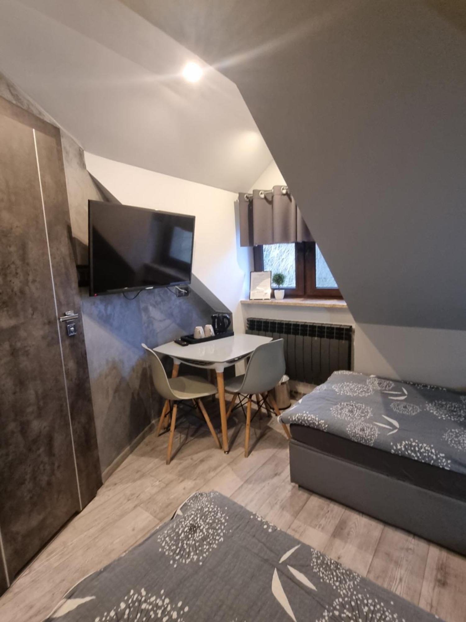 Przystan Apartment Rozalin  ภายนอก รูปภาพ