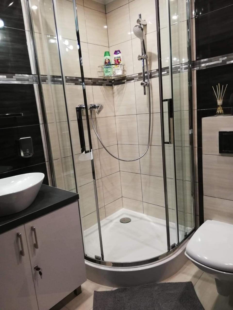 Przystan Apartment Rozalin  ภายนอก รูปภาพ